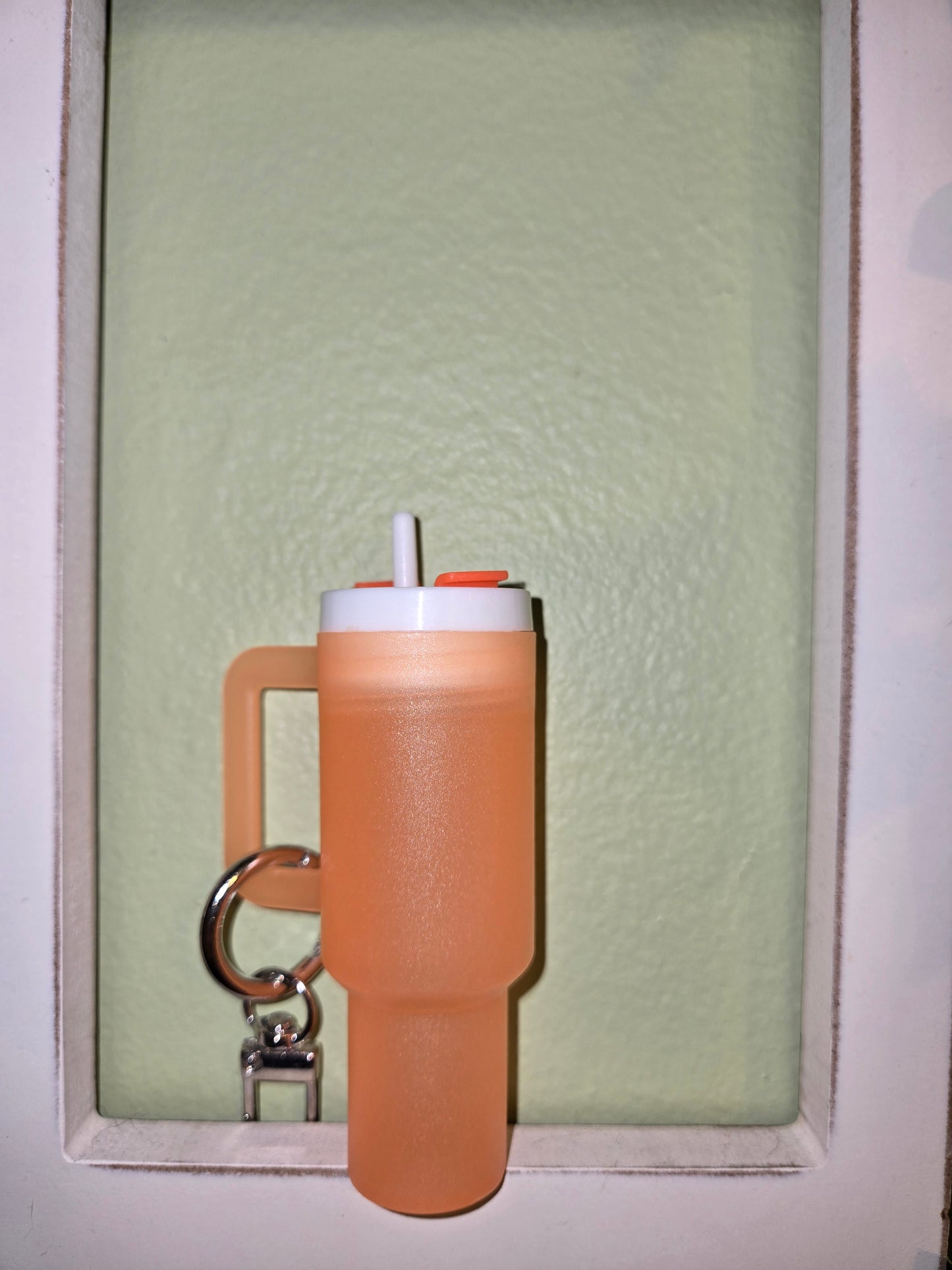 Mini Tumbler Keychain (Glow in dark)