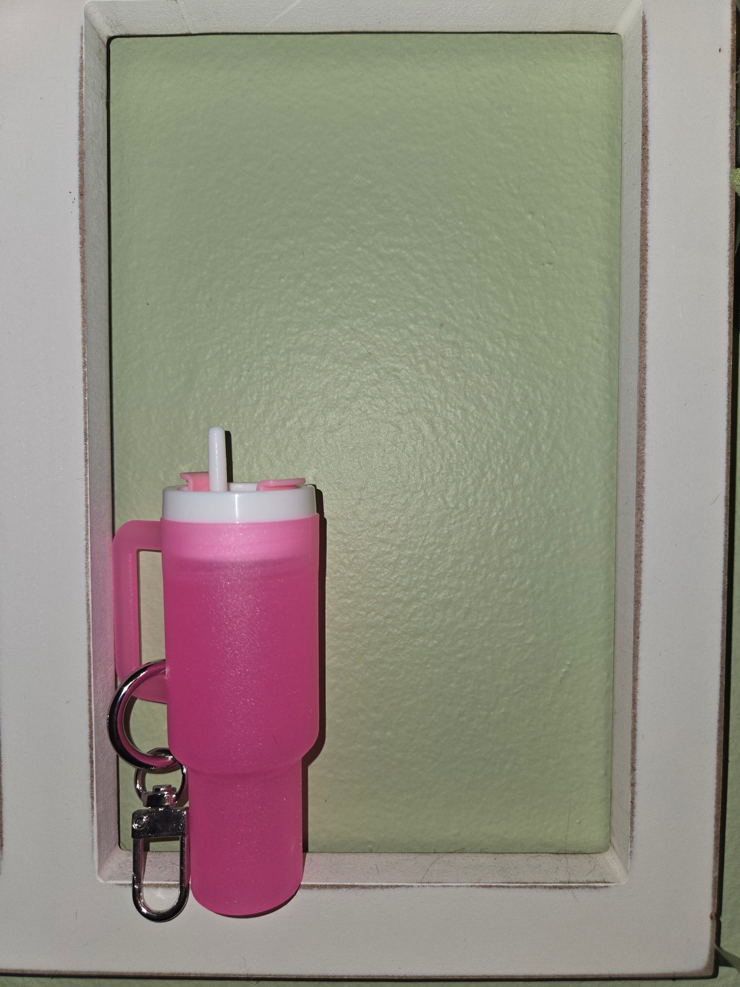 Mini Tumbler Keychain (Glow in dark)